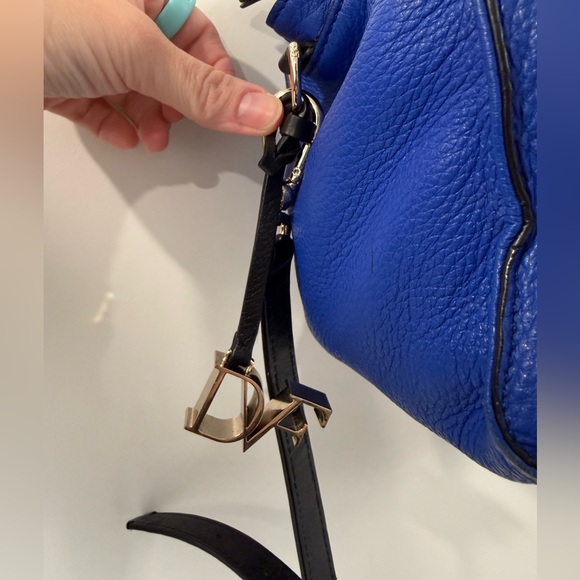 Diane V Cobalt blue Purse - Picture 13 of 15